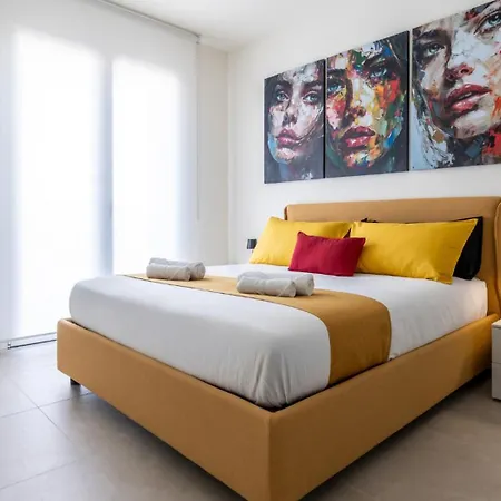 Penthouse - Terrazza Panoramica E Garage Privato *